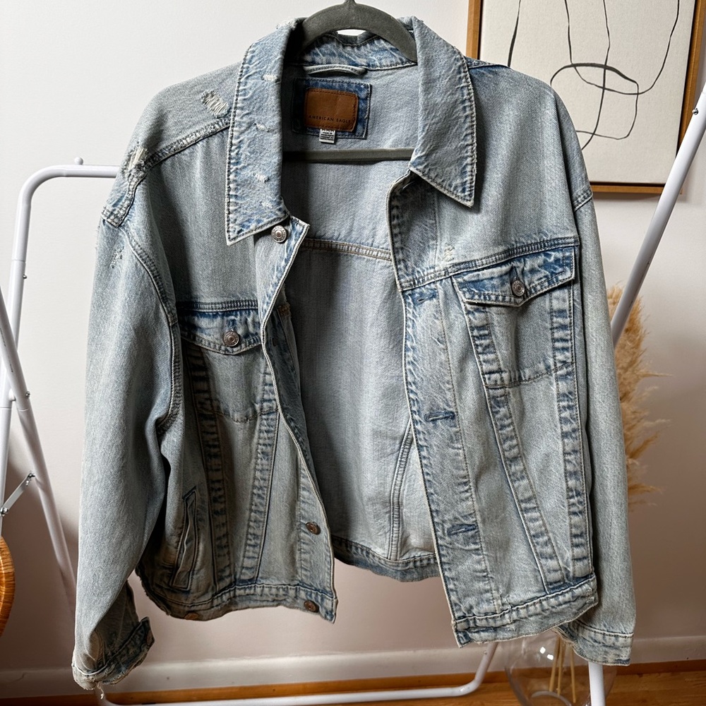 Oversized fit denim jacket